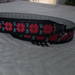 NWT Henri Bendel detachable crossbody/guitar strap